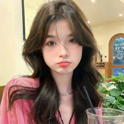 开膛少女的异想世界封面